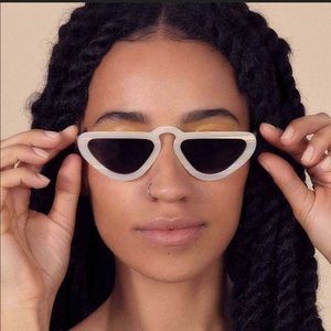 Repeller - The Unibrow Sunglasses